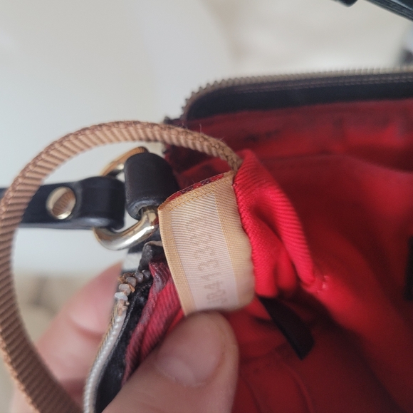 Dooney & Burke Vintage Crossbody - Picture 4 of 16